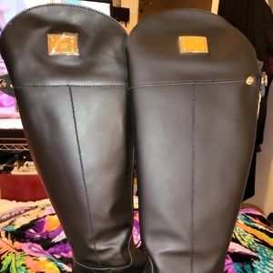 Like New Authentic D&G knee length Rider boots